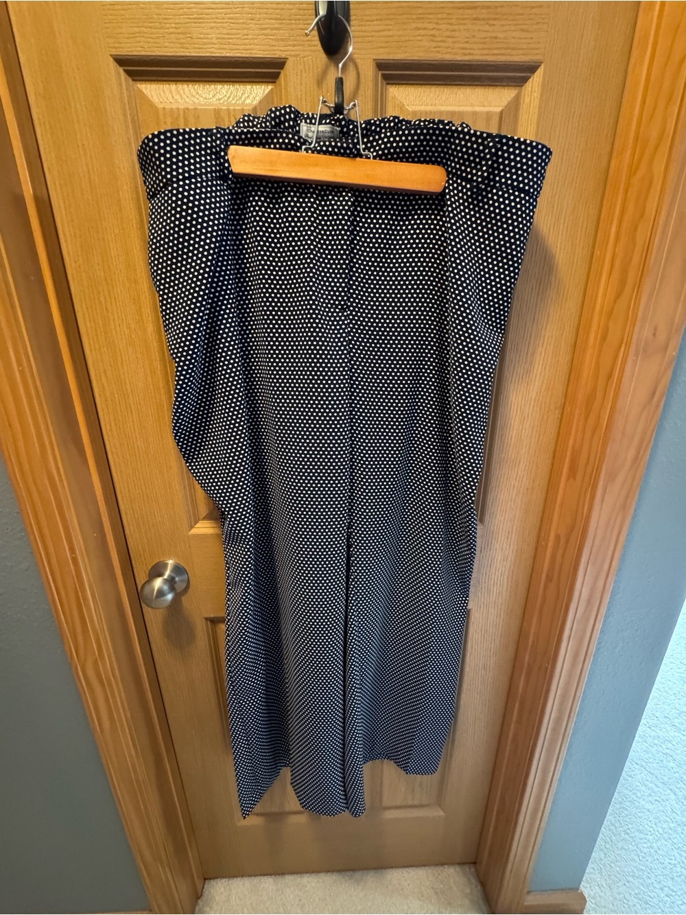 Charter Club Trouser Size 24 - Navy and White Polka Dot